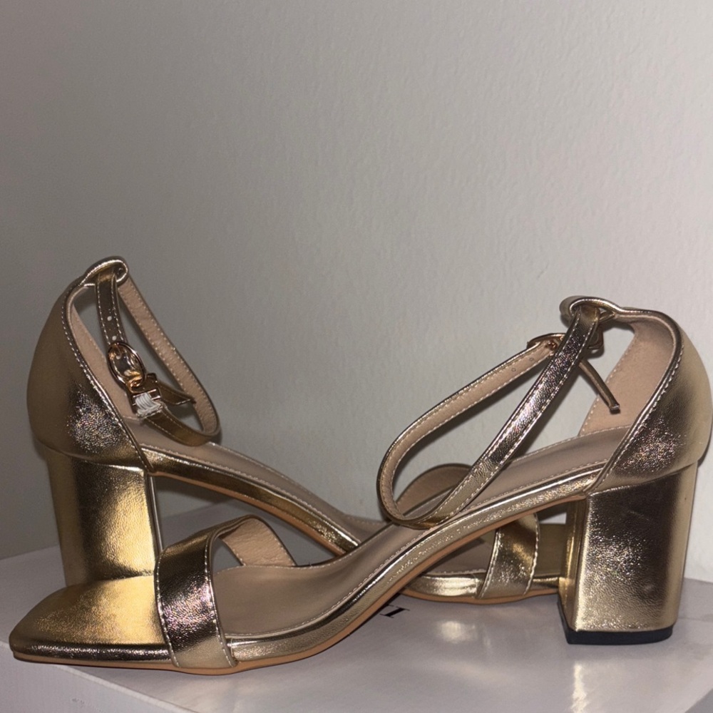 Elegant Gold Women's Heels
